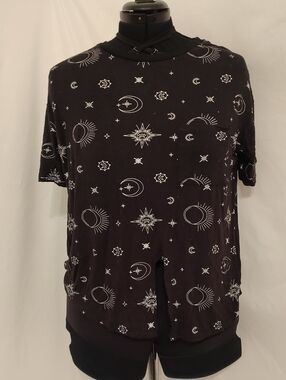 No Boundaries Black Short Sleeve Shirt with White Celestial Print